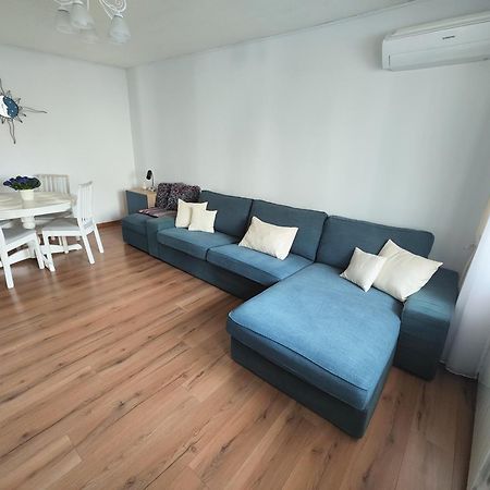 Platinum Apartment - Apartament Cu 3 Camere, 2 Dormitoare, 2 Bai, Bucatarie Complet Utilata, 2 Balcoane Bukarest Eksteriør billede