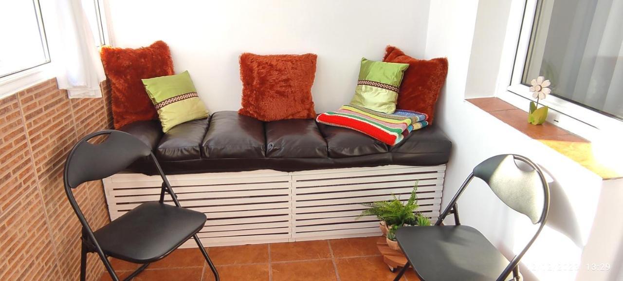 Platinum Apartment - Apartament Cu 3 Camere, 2 Dormitoare, 2 Bai, Bucatarie Complet Utilata, 2 Balcoane Bukarest Eksteriør billede