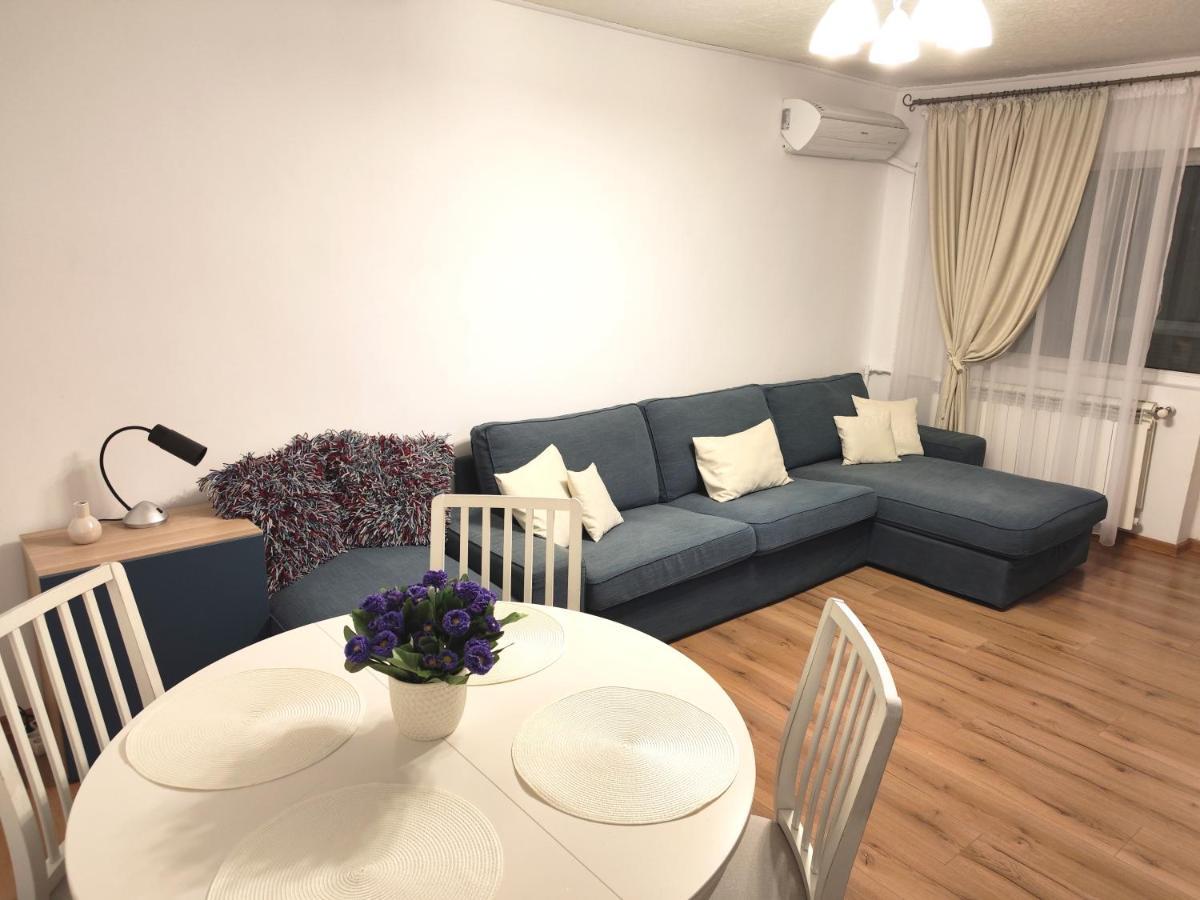Platinum Apartment - Apartament Cu 3 Camere, 2 Dormitoare, 2 Bai, Bucatarie Complet Utilata, 2 Balcoane Bukarest Eksteriør billede