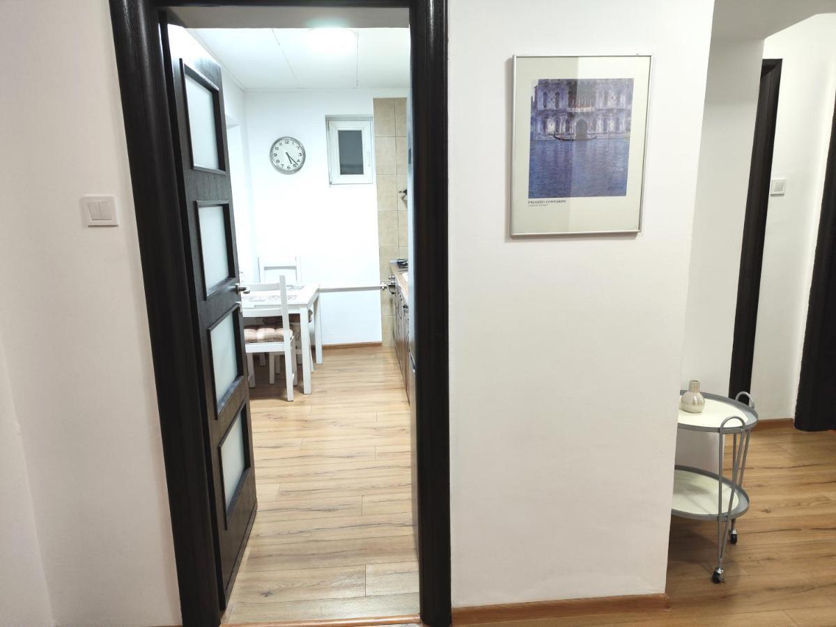 Platinum Apartment - Apartament Cu 3 Camere, 2 Dormitoare, 2 Bai, Bucatarie Complet Utilata, 2 Balcoane Bukarest Eksteriør billede