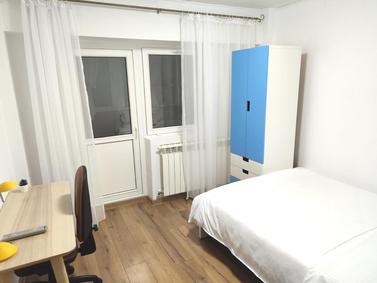 Platinum Apartment - Apartament Cu 3 Camere, 2 Dormitoare, 2 Bai, Bucatarie Complet Utilata, 2 Balcoane Bukarest Eksteriør billede