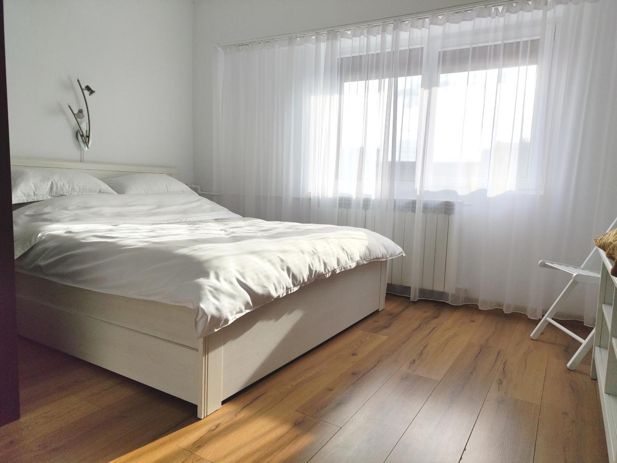 Platinum Apartment - Apartament Cu 3 Camere, 2 Dormitoare, 2 Bai, Bucatarie Complet Utilata, 2 Balcoane Bukarest Eksteriør billede