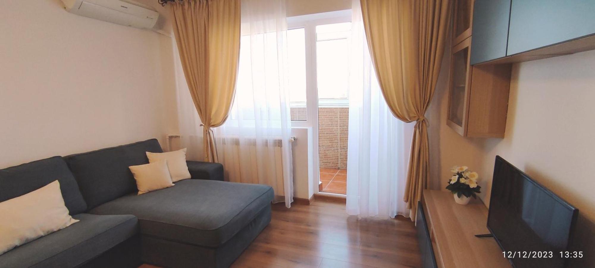 Platinum Apartment - Apartament Cu 3 Camere, 2 Dormitoare, 2 Bai, Bucatarie Complet Utilata, 2 Balcoane Bukarest Eksteriør billede