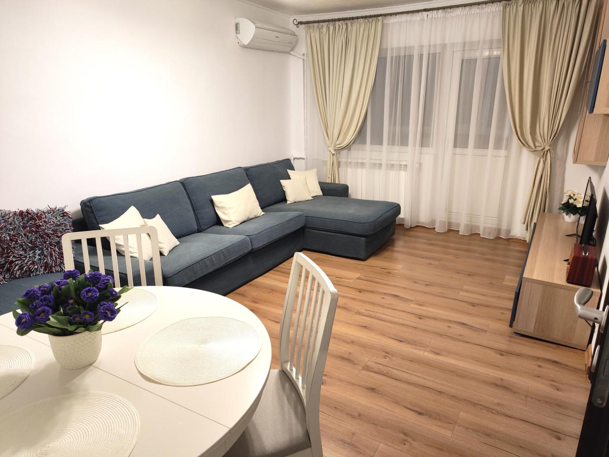 Platinum Apartment - Apartament Cu 3 Camere, 2 Dormitoare, 2 Bai, Bucatarie Complet Utilata, 2 Balcoane Bukarest Eksteriør billede